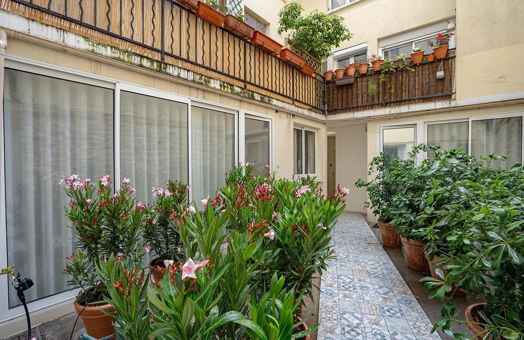 Pied A Terre Arts Et Metiers-1